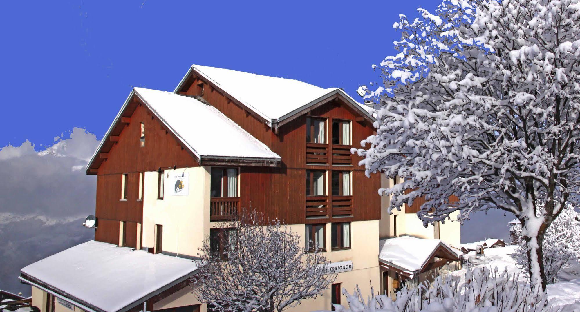 Hotel Emeraude Peisey-Nancroix Exteriér fotografie